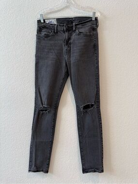 H&M Men’s Distressed Skinny Jeans